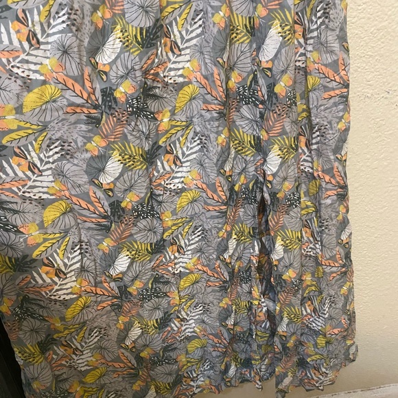 Tropical Leaf Print Maxi Dress - Picture 3 of 4